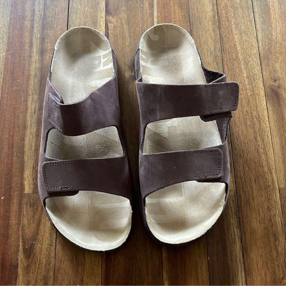 Ecco Velcro sandals NEW